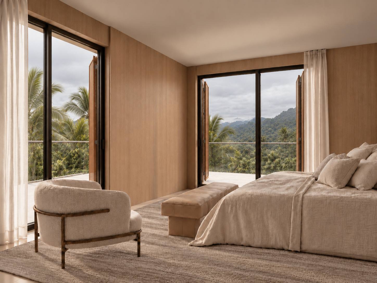 Suíte com cama baixa, painéis de madeira e janelas para a mata